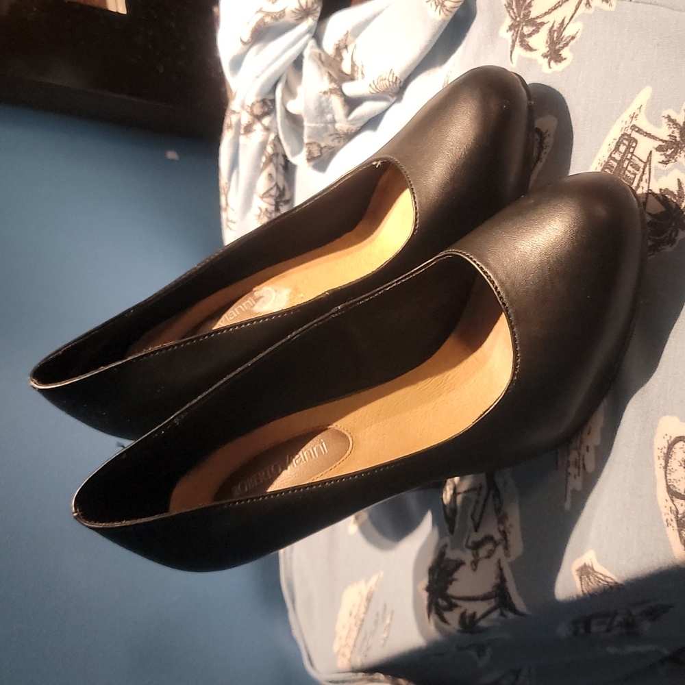 Roberto Vianni Y2K stilettos black heels size 7.5